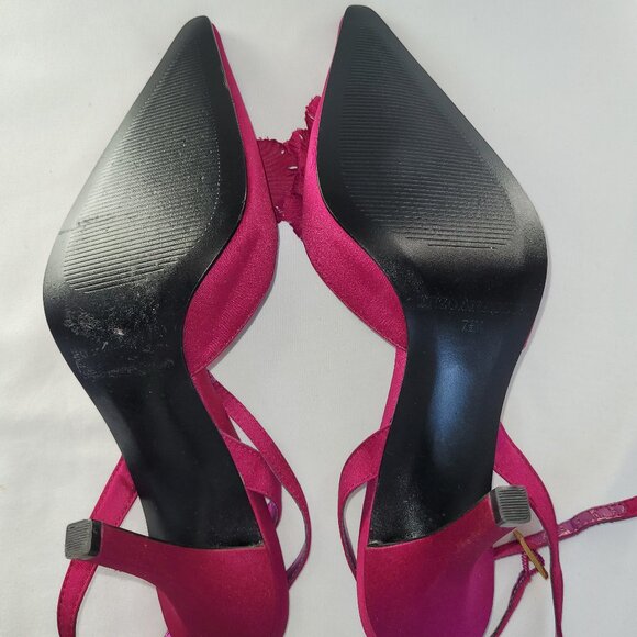 Enzo Angiolini Fuschia Satin Heels with Rosette Detail Size 7.5 M - Picture 5 of 11
